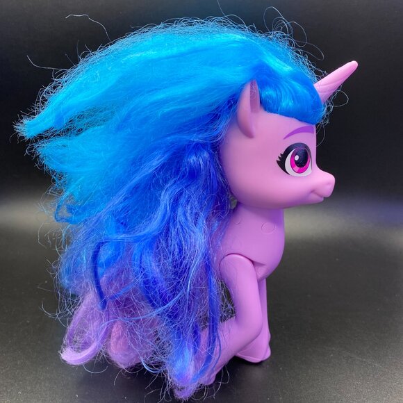 Hasbro My Little Pony Izzy Moonbow  Purple with Blue Mane 8 in Figure - Picture 5 of 8